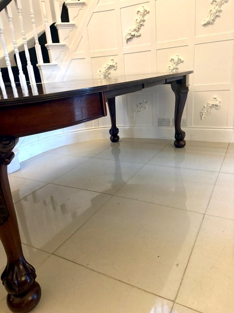 Antique Quality Victorian 10 Seater Figured Mahogany Extending Dining Table with Carved Claw and Ball Legs - Image 13